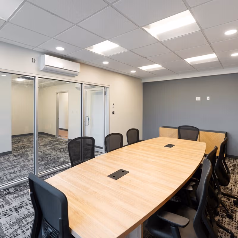 1051 Franklin Avenue, Garden City - Image 3