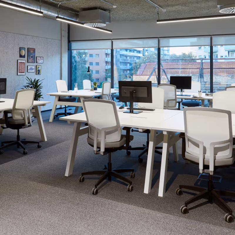 49 C Cristobal De Moura, Poblenou - Image 1