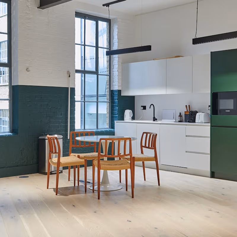 161 Rosebery Avenue, Greater London - Image 6