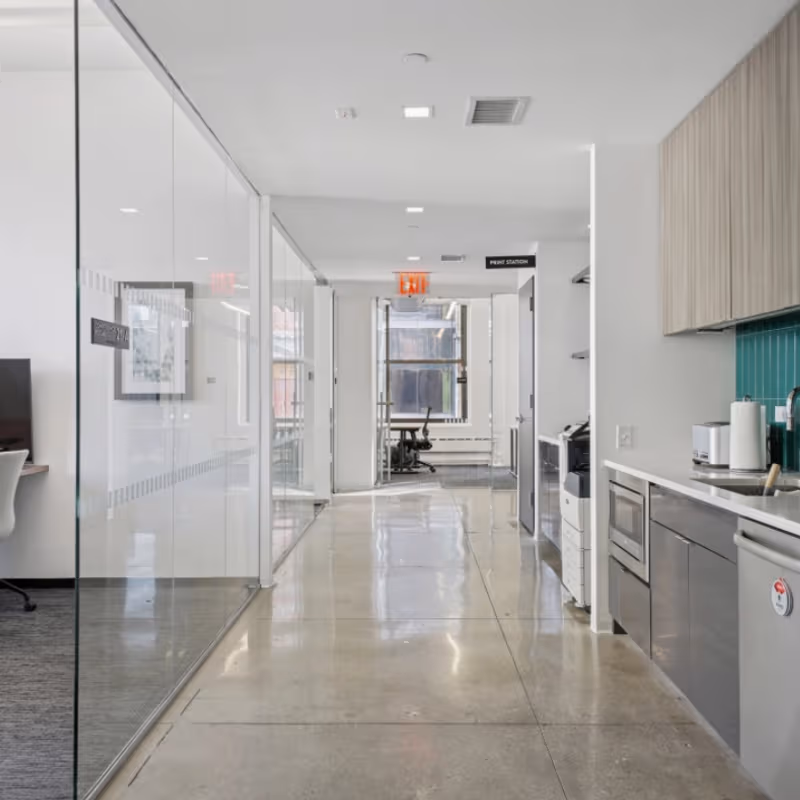 200 West 41st Street, New York - Image 7
