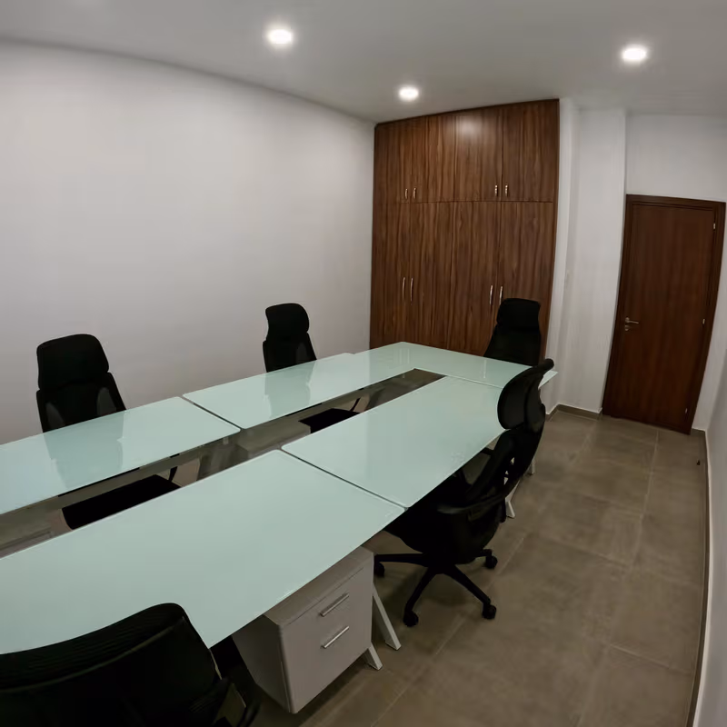 3 Dimosthenous, Larnaka - Image 7