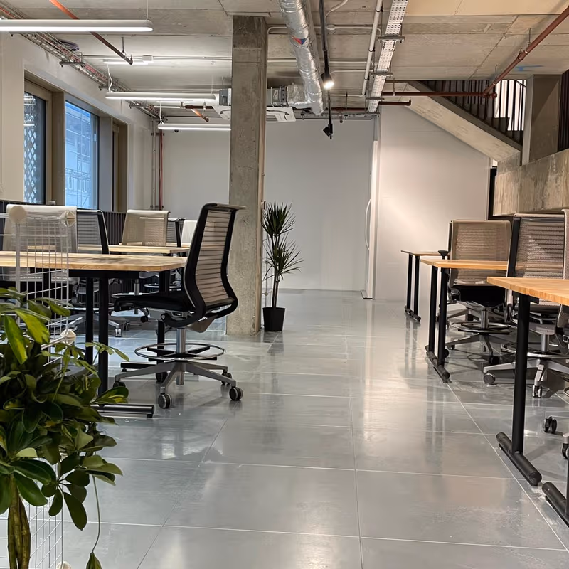 Lisson Grove, Greater London - Image 7