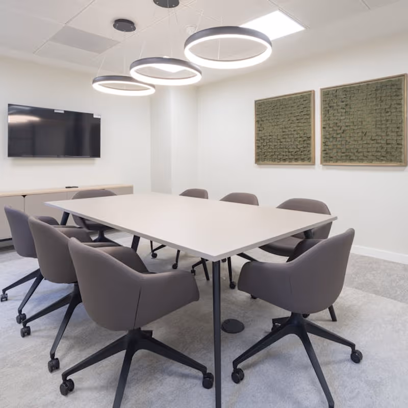 42 Trinity Square, Greater London - Image 5