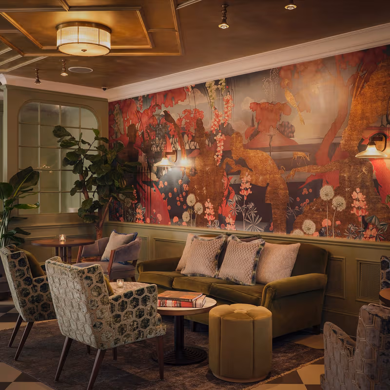 64 Knightsbridge, London - Image 2