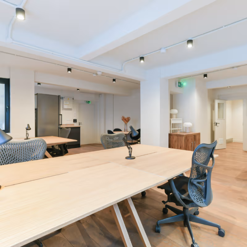 12 D'arblay St, London - Image 3