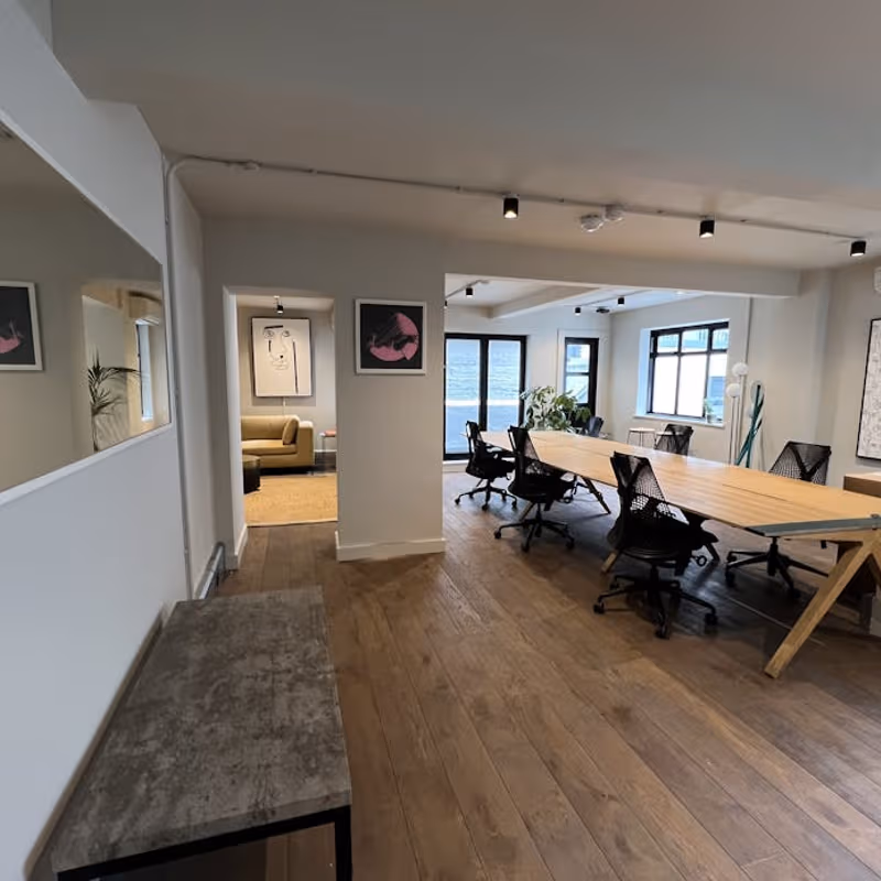 12A D'arblay Street, Greater London - Image 2