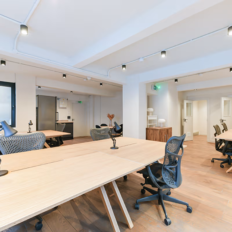 12A D'arblay Street, Greater London - Image 4