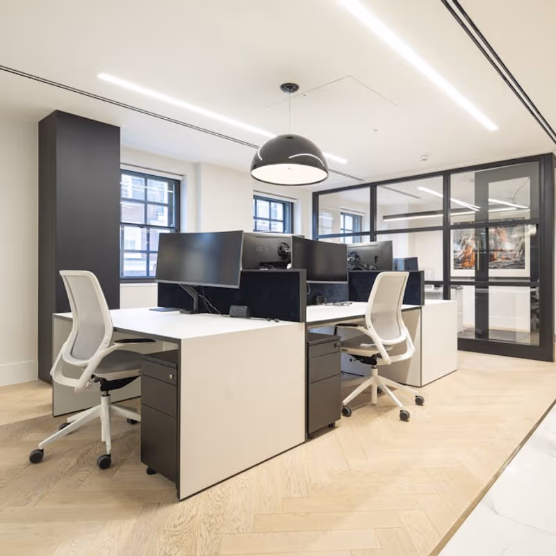 24 Grosvenor Street, Greater London - Image 5