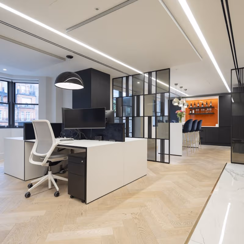 24 Grosvenor Street, Greater London - Image 3