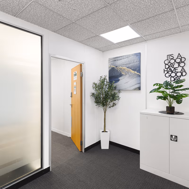 100 Borough High Street, Greater London - Image 6