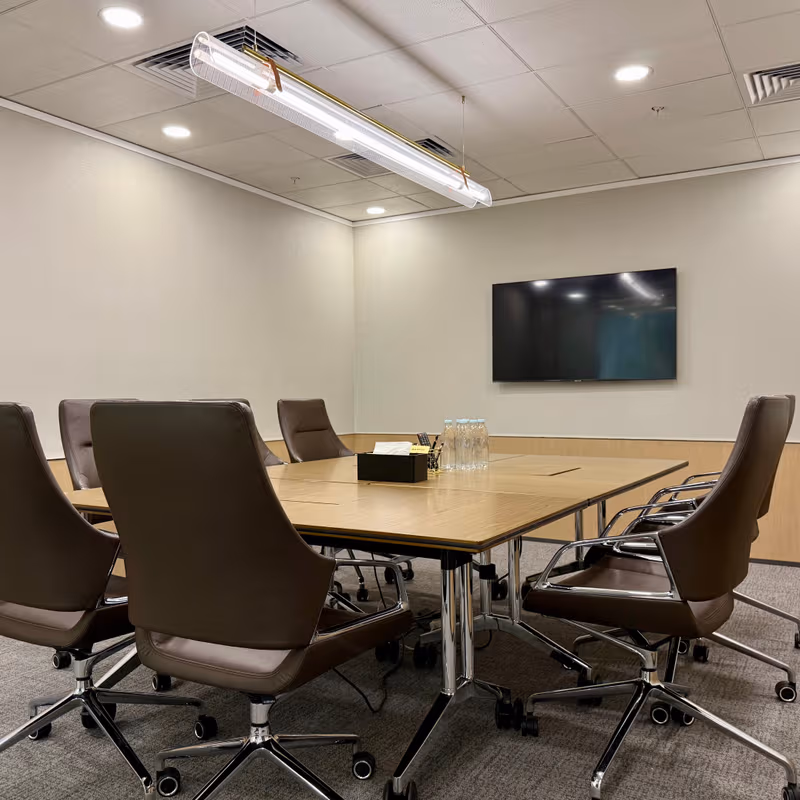 1111 King's Road, Taikoo Shing - Image 4