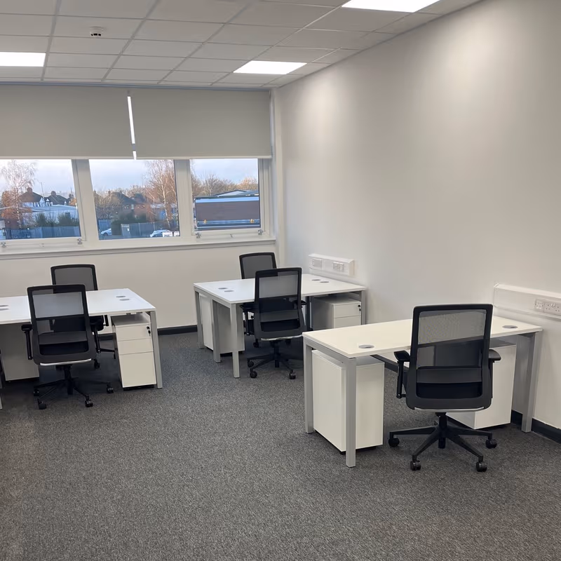 120 Grove Rd, Stoke-on-trent - Image 2
