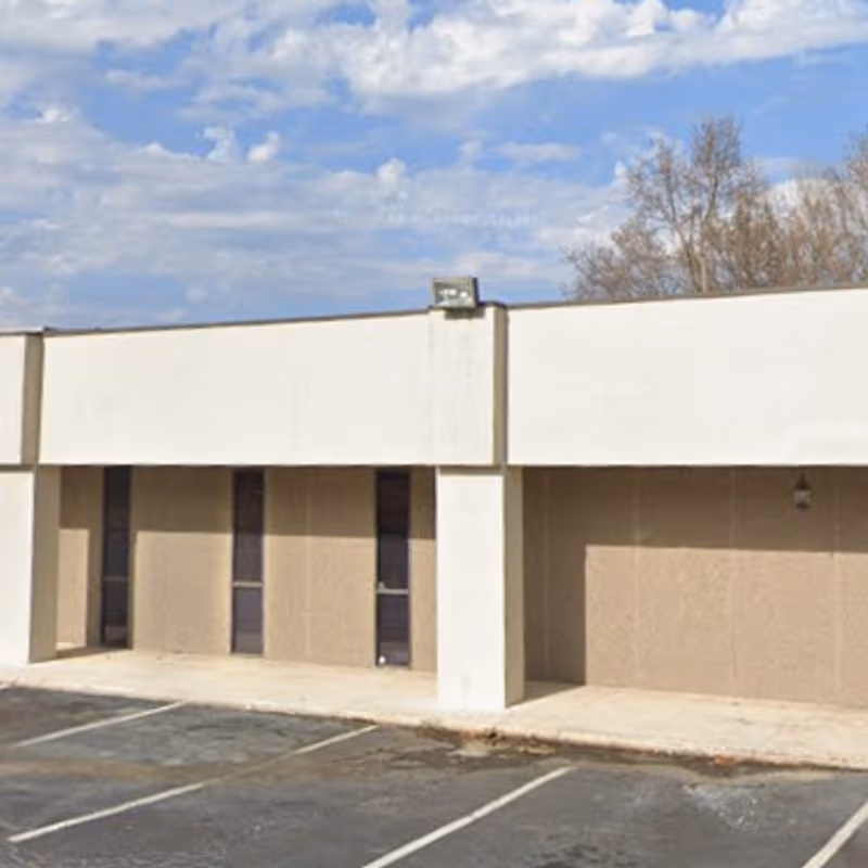 3465 N Desert Dr1st Floor, East Point - Image 10