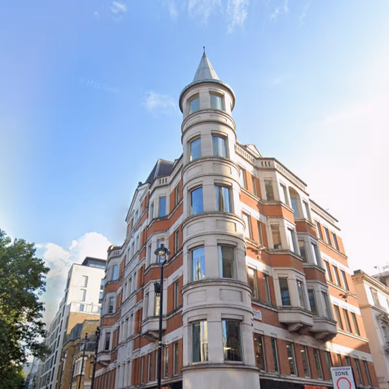 39 Charing Cross Road, London - Image 5