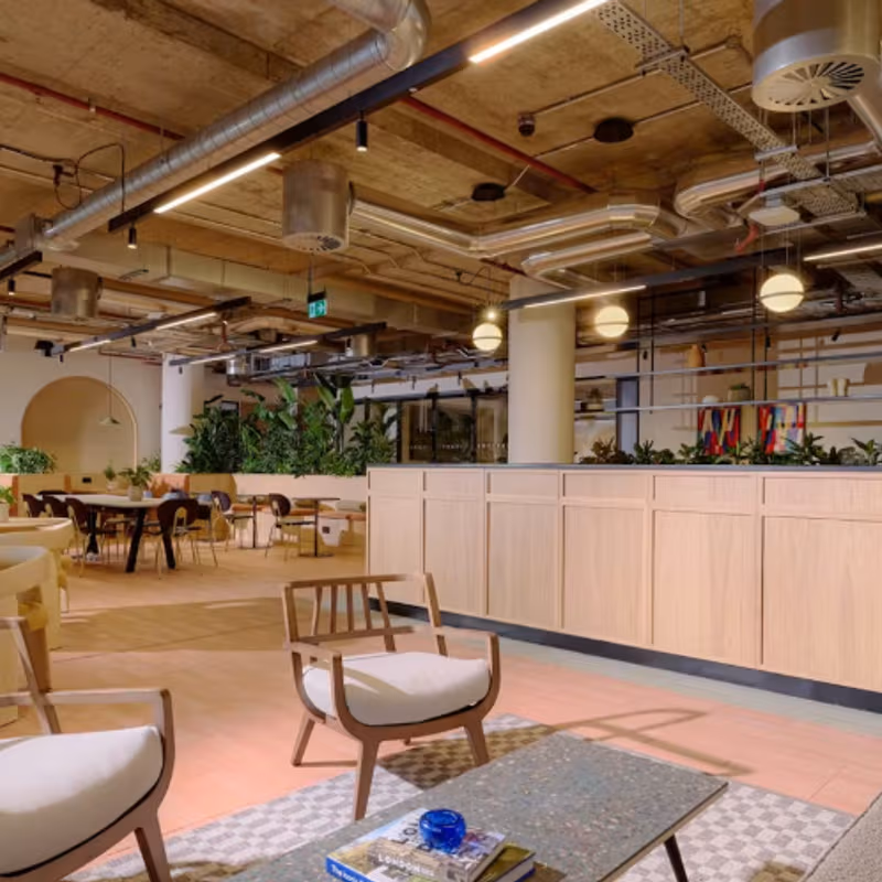 6 Saint Andrew Street, London - Image 2