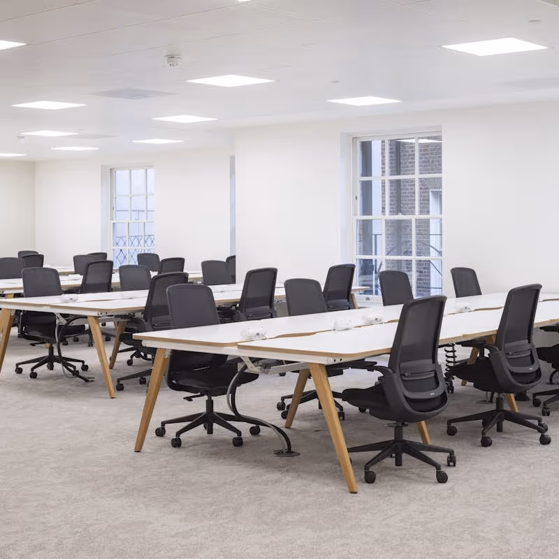 42 Trinity Square, London - Image 3