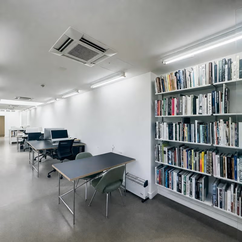 37 Eastcastle Street, Fitzrovia - Image 3