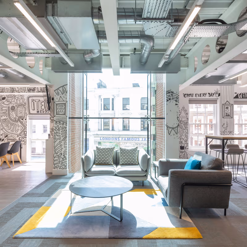 10 Parkway, London - Image 3
