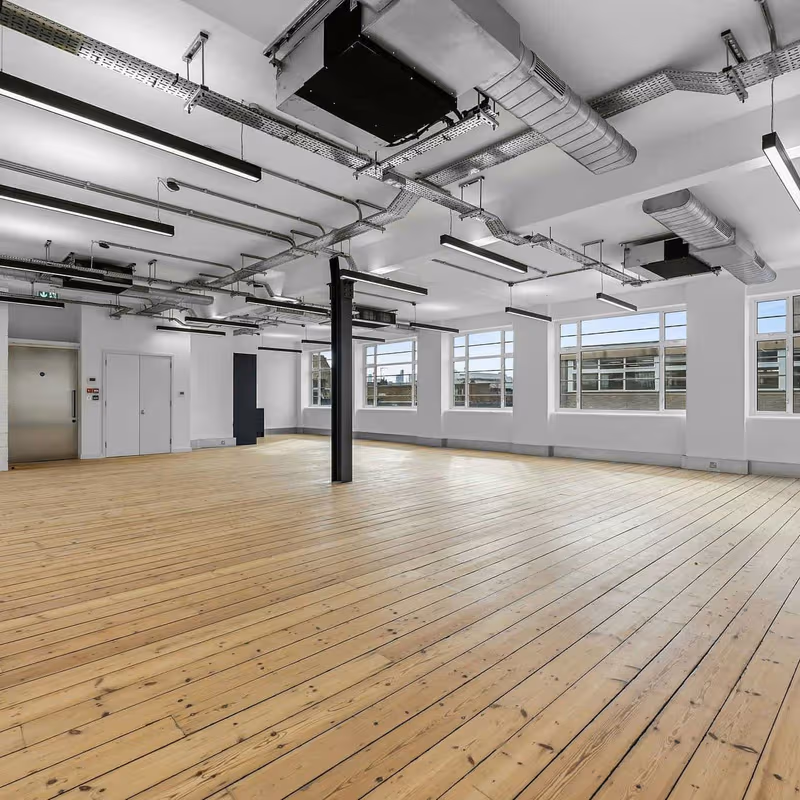 74-77 White Lion St, London - Image 2