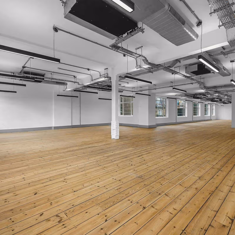 74-77 White Lion St, London - Image 1