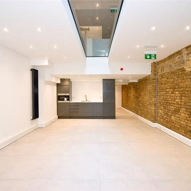 41 Mitchell St, London - Image 3