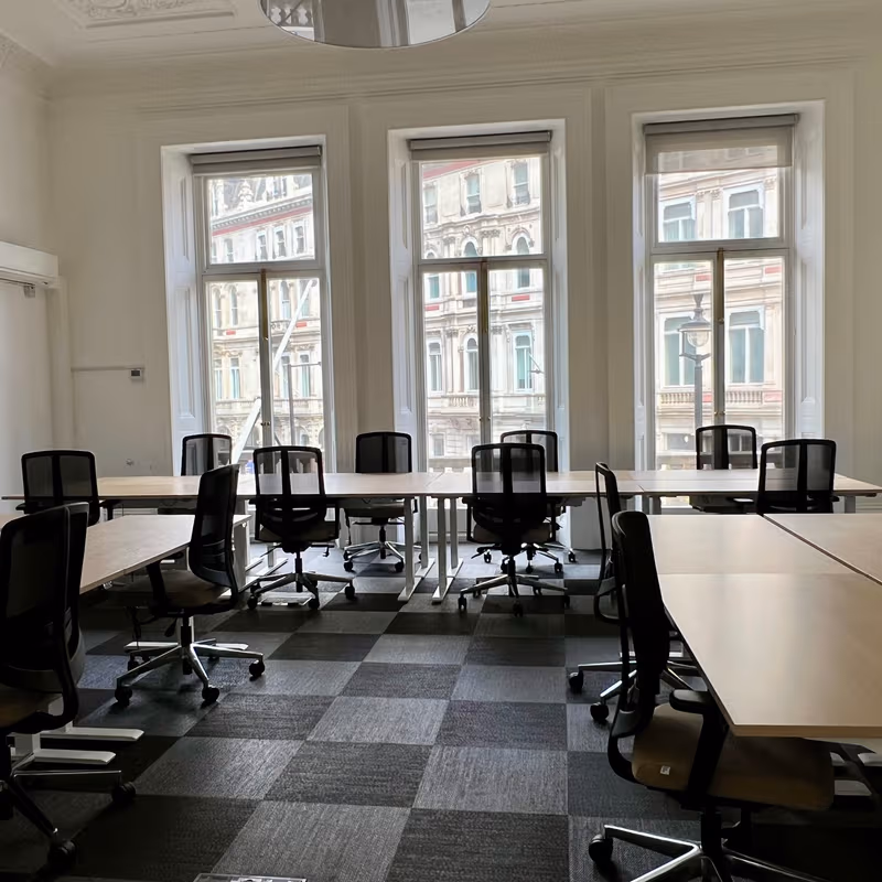 28-30 Grosvenor Gardens, Greater London - Image 7