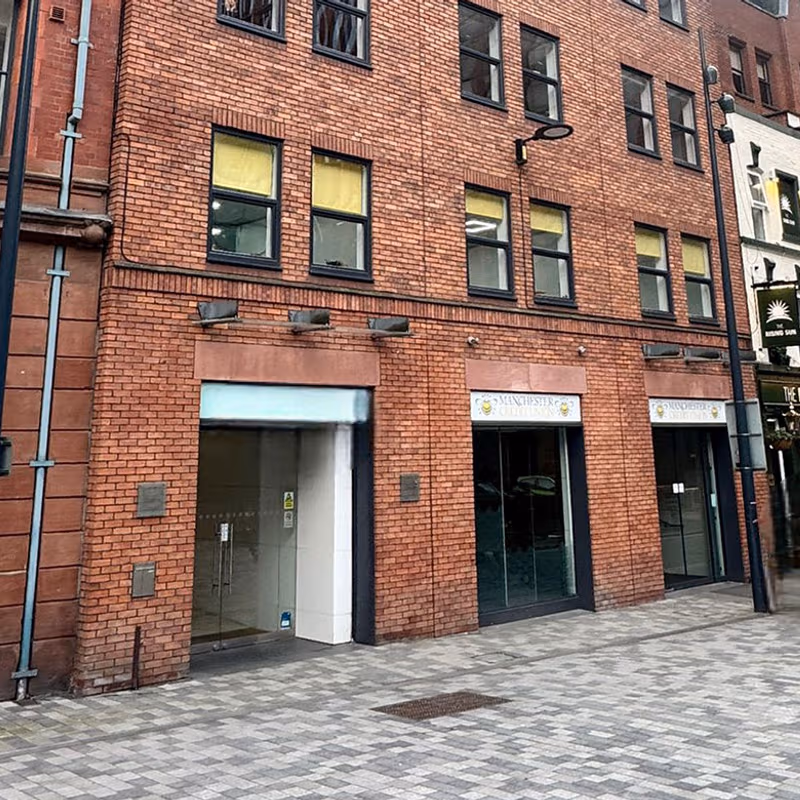 Queen St, Manchester - Image 1