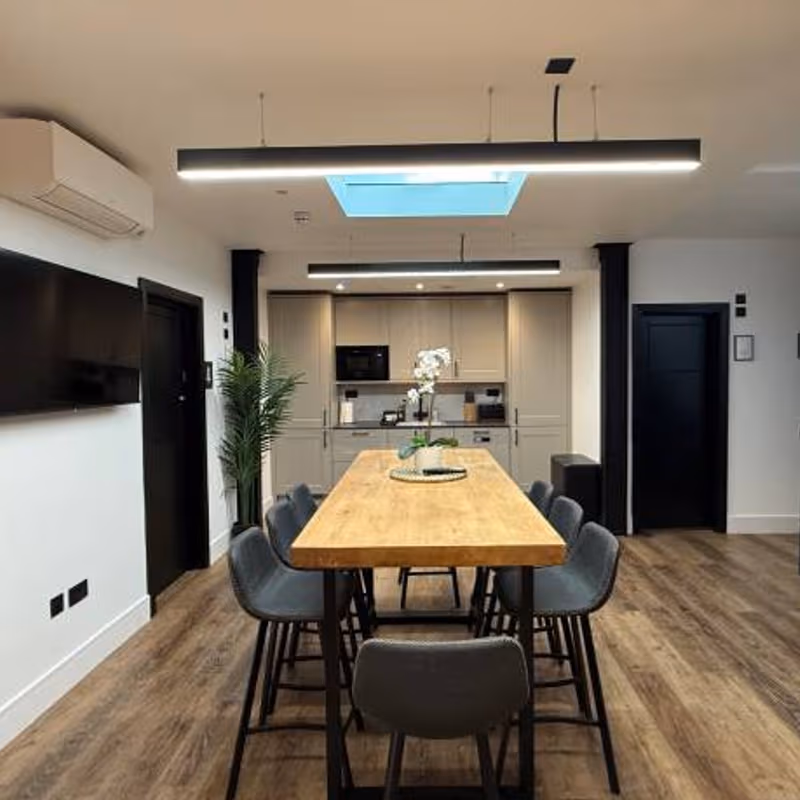 5 Crown Passage, Kingston Upon Thames - Image 1