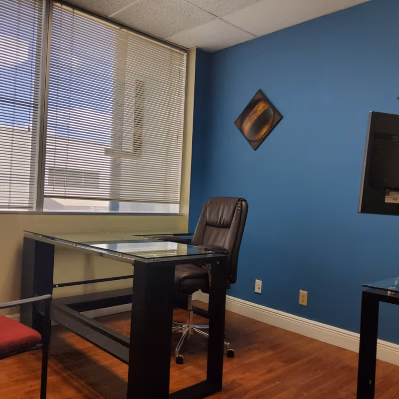 5200 Nw 33rd Ave, Fort Lauderdale - Image 1