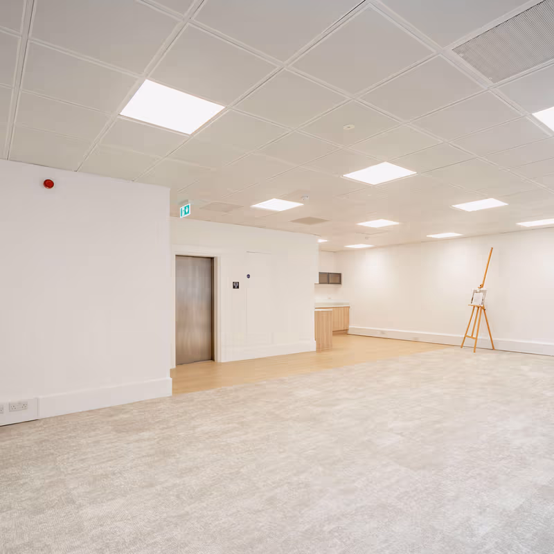 13 Saint Swithin's Lane, Greater London - Image 2