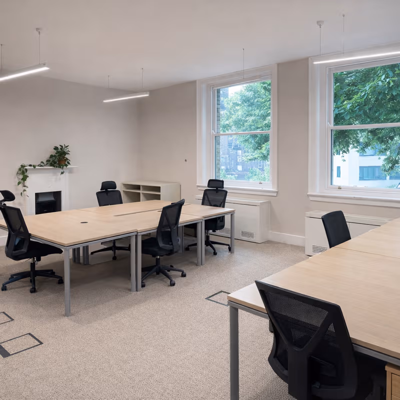 12 Devonshire St, Greater London - Image 2