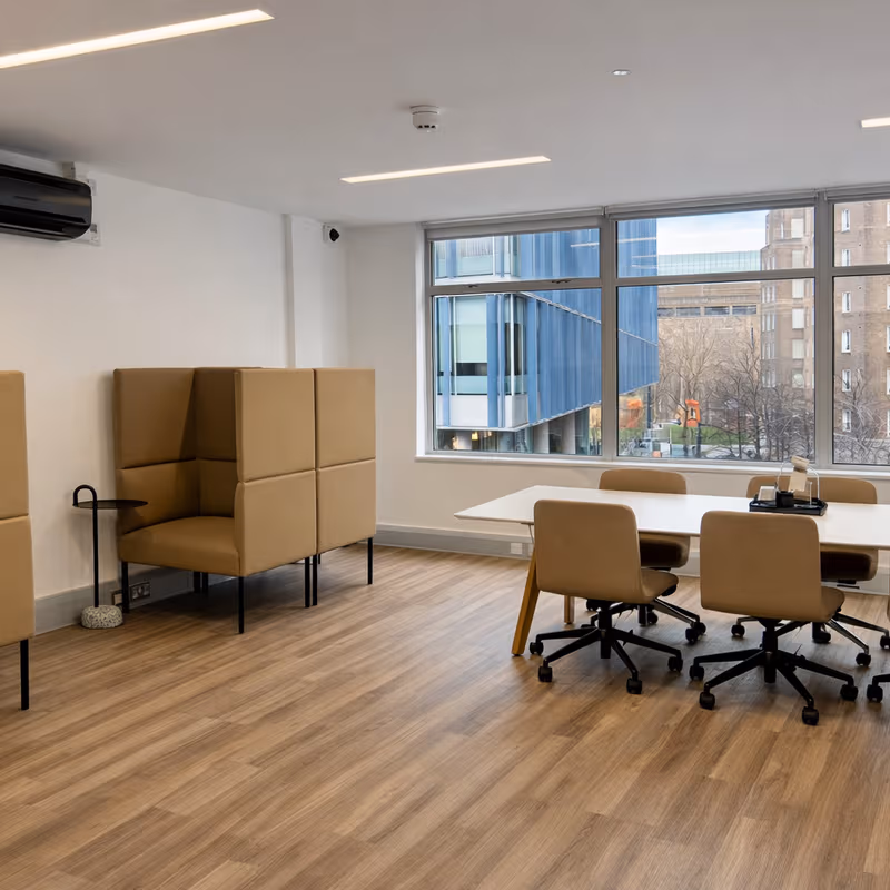 81 Southwark St, London - Image 2
