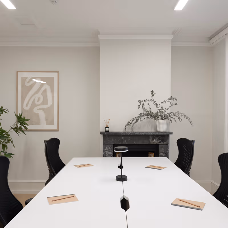 4 Fitzhardinge St, Marylebone - Image 3