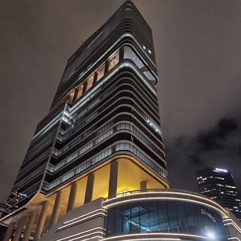 100 Beach Rd, Singapore - Image 1