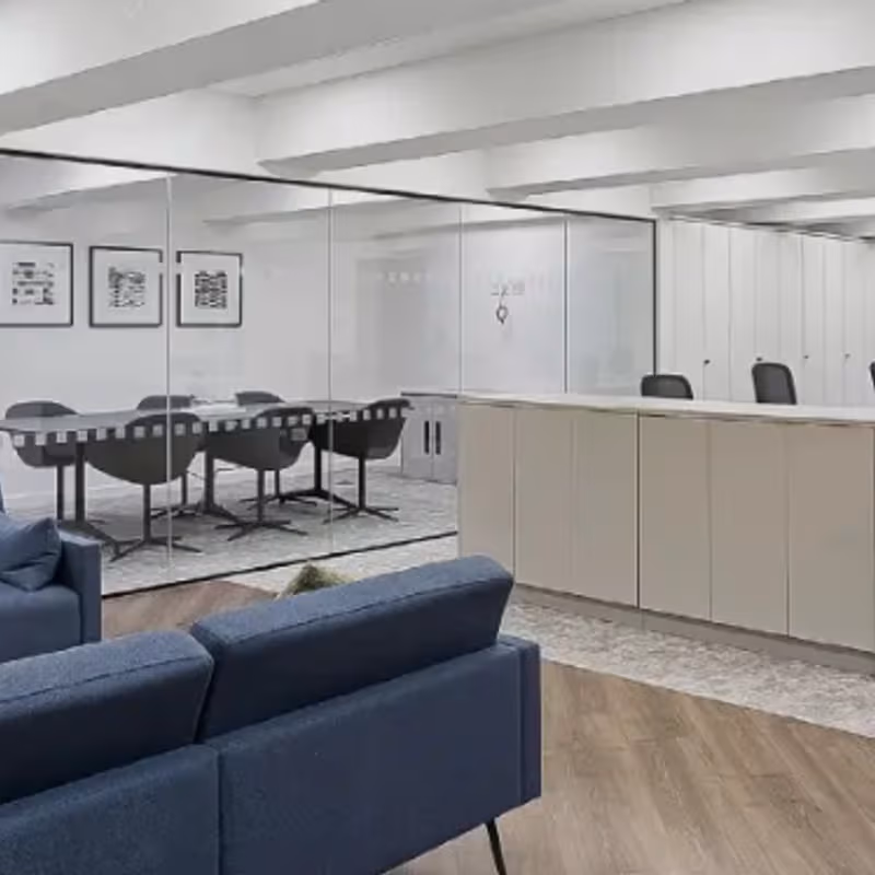 38 Jermyn St, London - Image 4