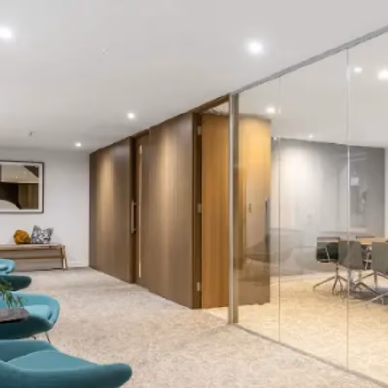 38 Jermyn St, London - Image 2