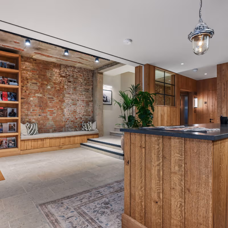 16 Mortimer St, London - Image 5
