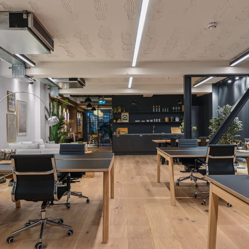 16 Mortimer St, London - Image 1