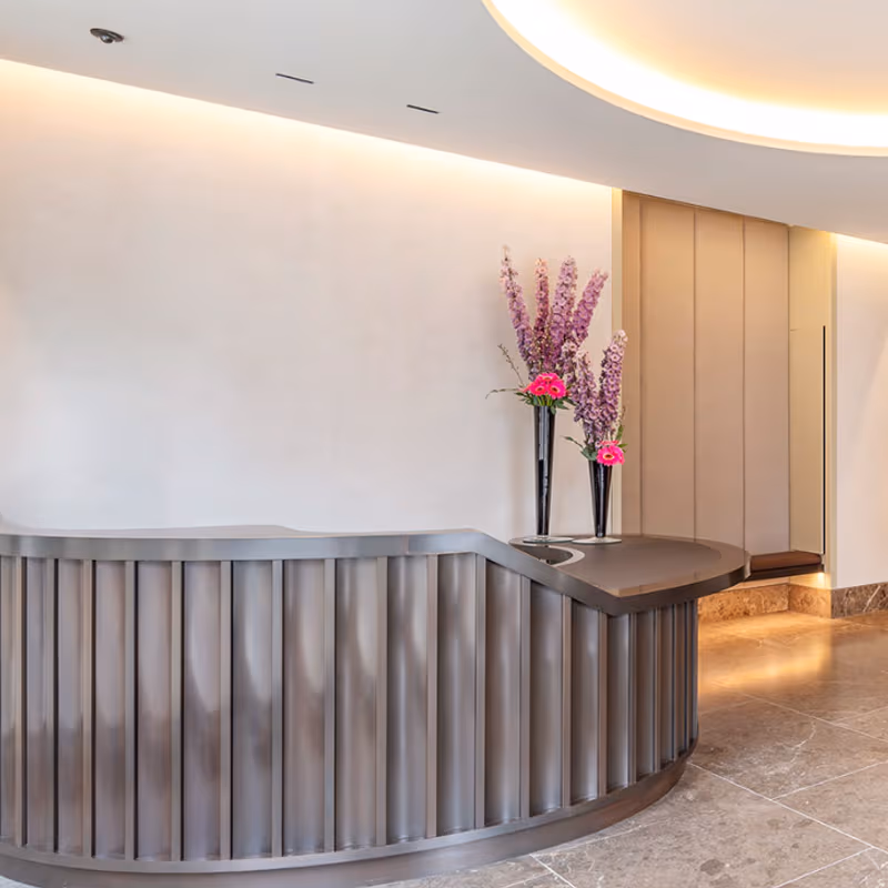 30 St James Square, London - Image 4