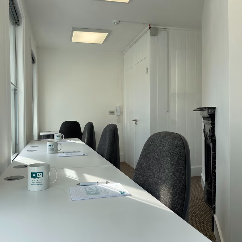 101 King's Cross Road, Greater London - Image 1