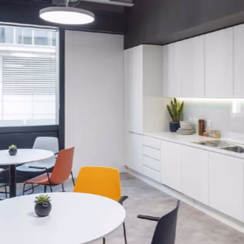 111 Finsbury Pavement, London - Image 6