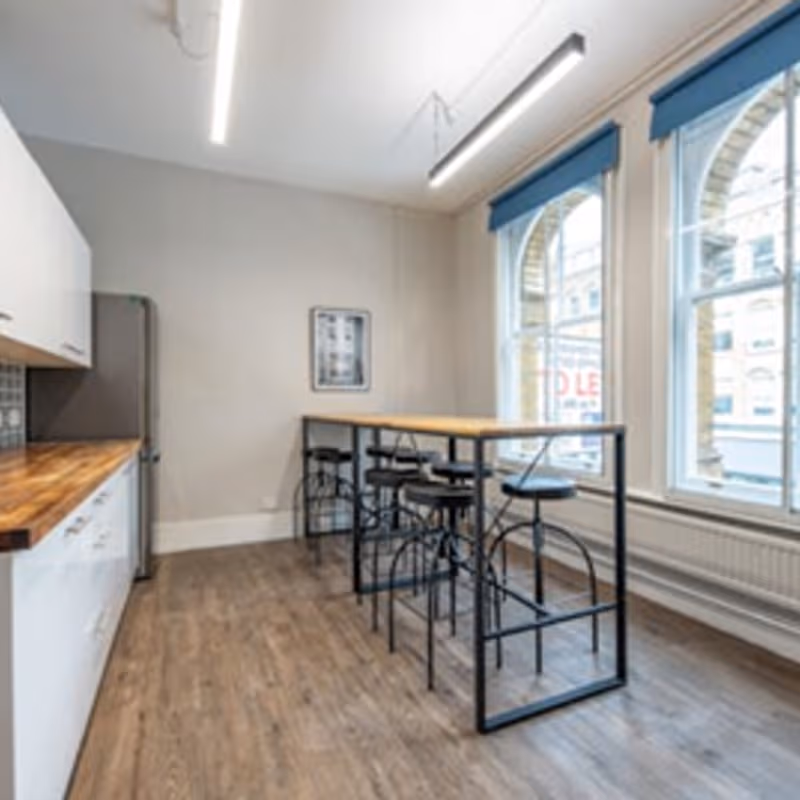 99 Southwark Street, London - Image 2