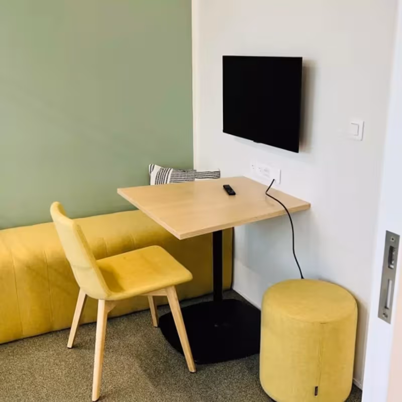 111 Avenue De France, Paris - Image 3