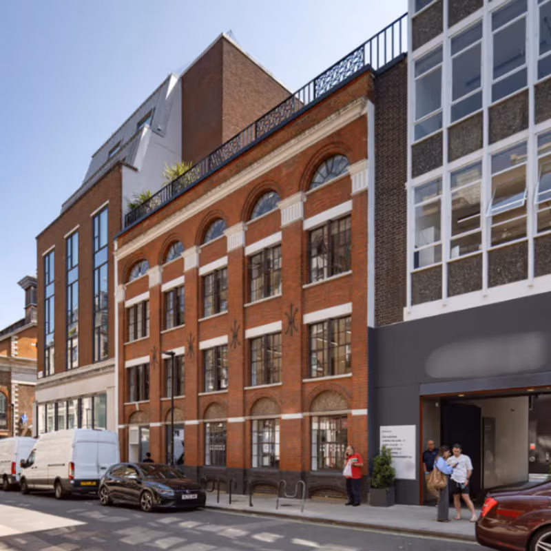 5th Street Cross Street, London - Image 6