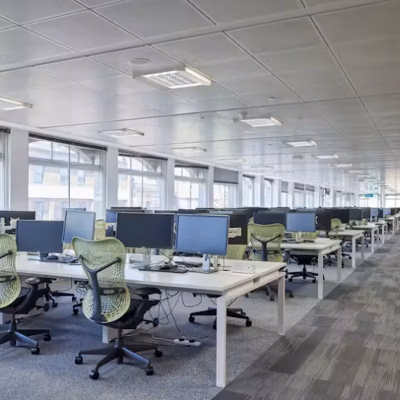 222 Gray's Inn Rd, London - Image 1