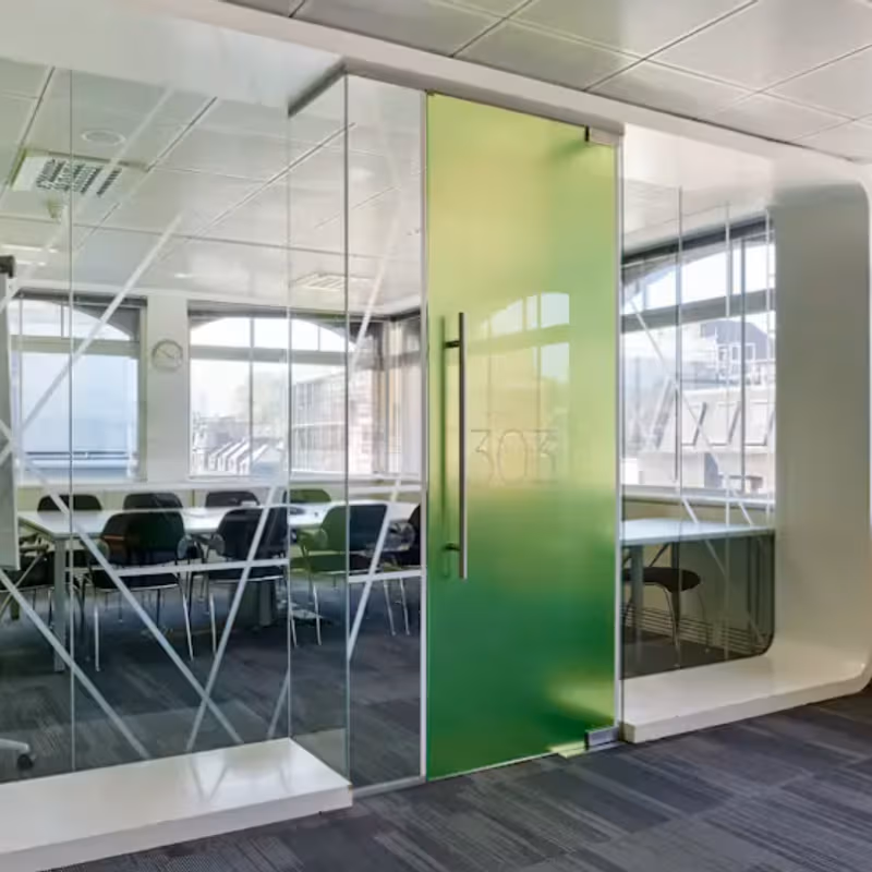 222 Gray's Inn Rd, London - Image 2