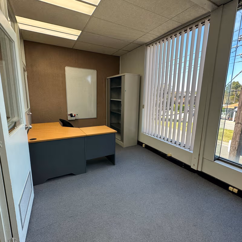 600 Hampton Street, Brighton - Image 2
