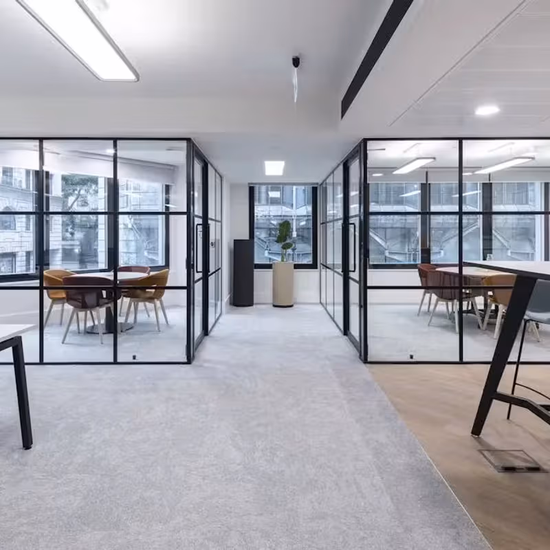 10-15 Queen Street, London - Image 5