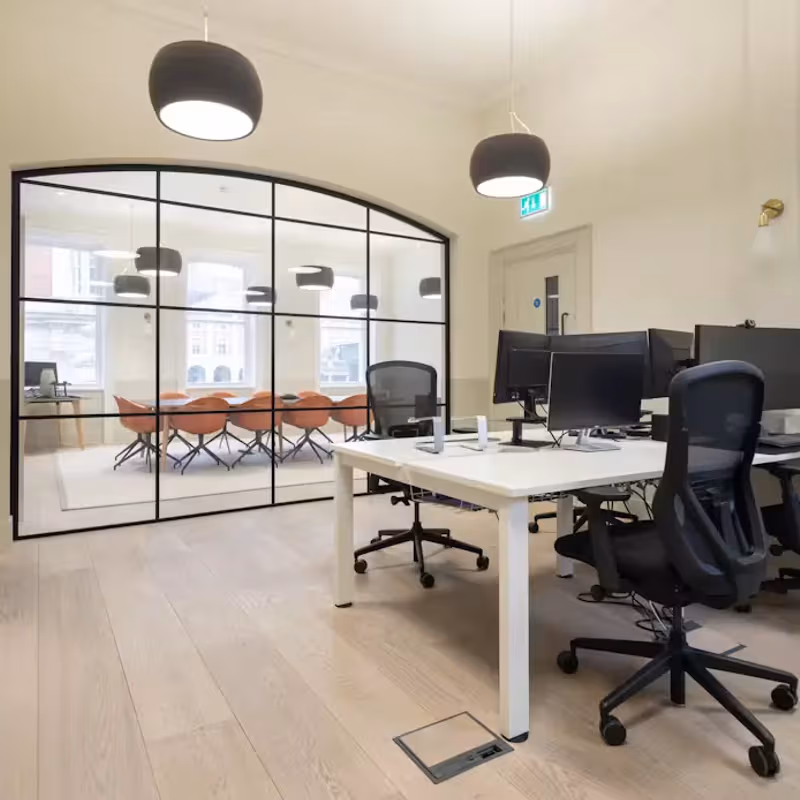 6 Henrietta Street, London - Image 4