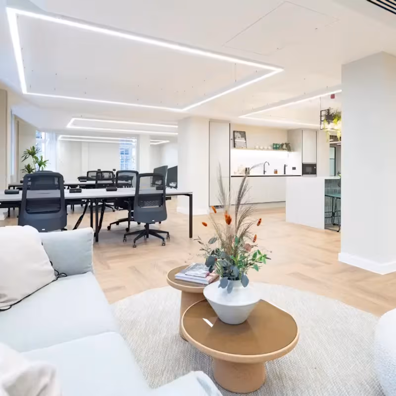 71 Kingsway, London - Image 5
